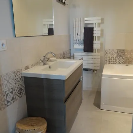 Les Tilleuls - D'hôtes - Alojamento de Acomodação e Pequeno-almoço La Rochefoucauld